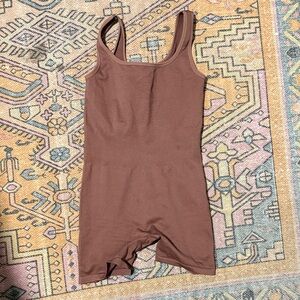 l*space Ribbed One-Piece Romper in Chocolate Brown, size M/L